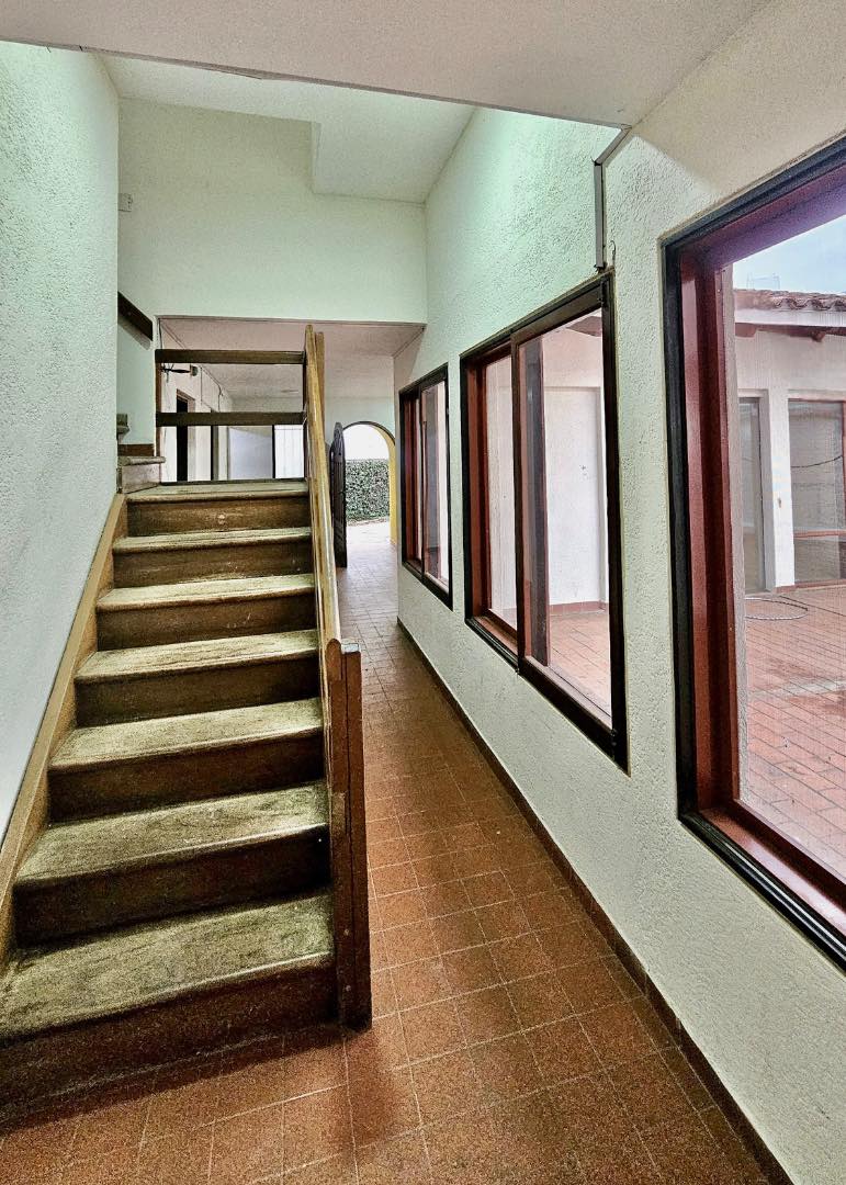 En Alquiler a Bs 8,300 Foto 5