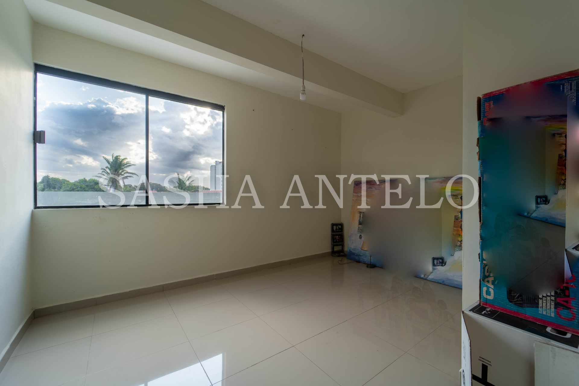 Casa en VentaCASA EN VENTA - 5° ANILLO ZONA NORTE BANZER 6 dormitorios 4 baños 3 parqueos Foto 16