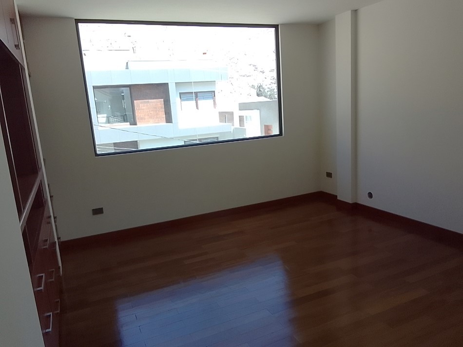 Casa en Venta🏡🌈😀 CASA EN VENTA “A ESTRENAR”, SEQUOIA, LA PAZ, BOLIVIA Foto 12