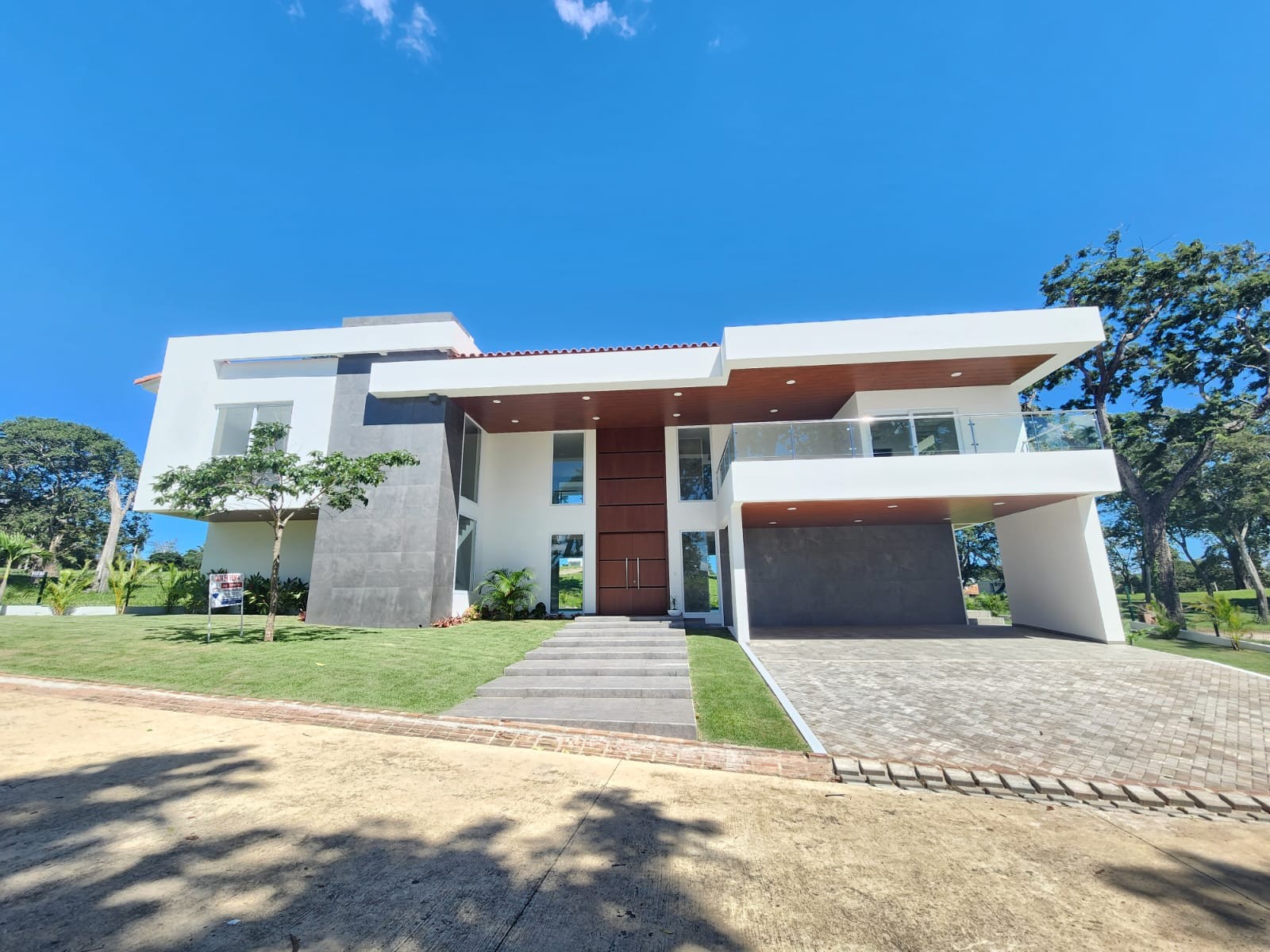 En Venta a $us 690,000 Foto 10