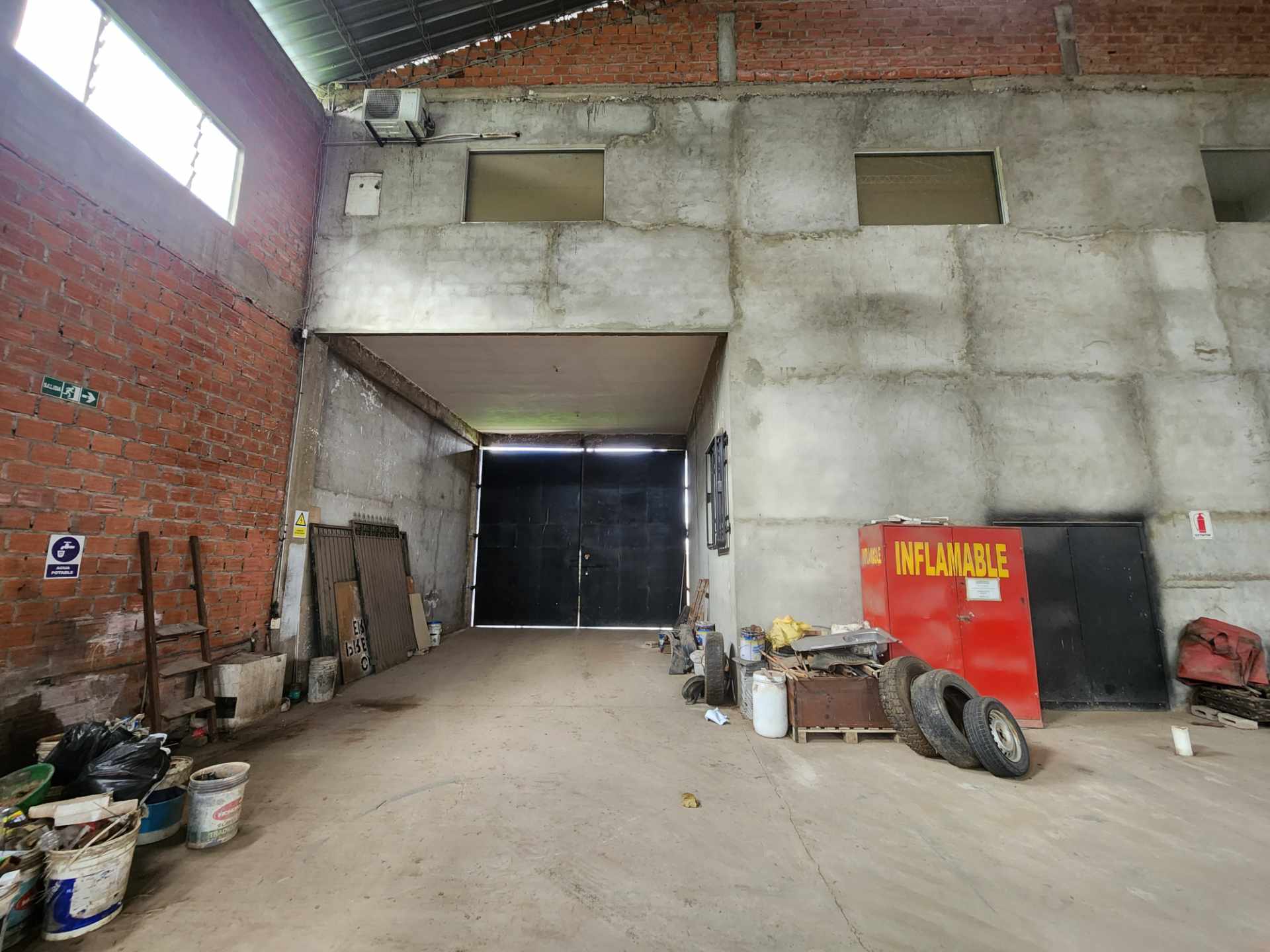 En Alquiler a $us 5,800 Foto 20