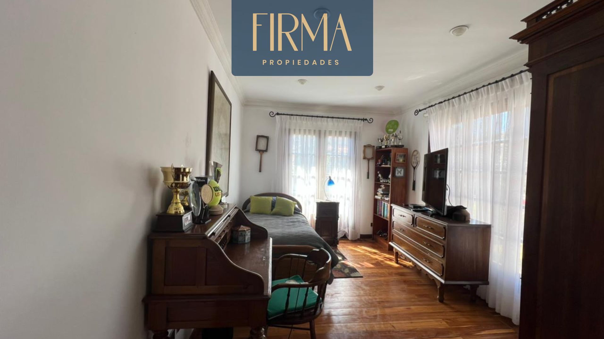 Casa en Achumani en La Paz 4 dormitorios 7 baños 5 parqueos Foto 23