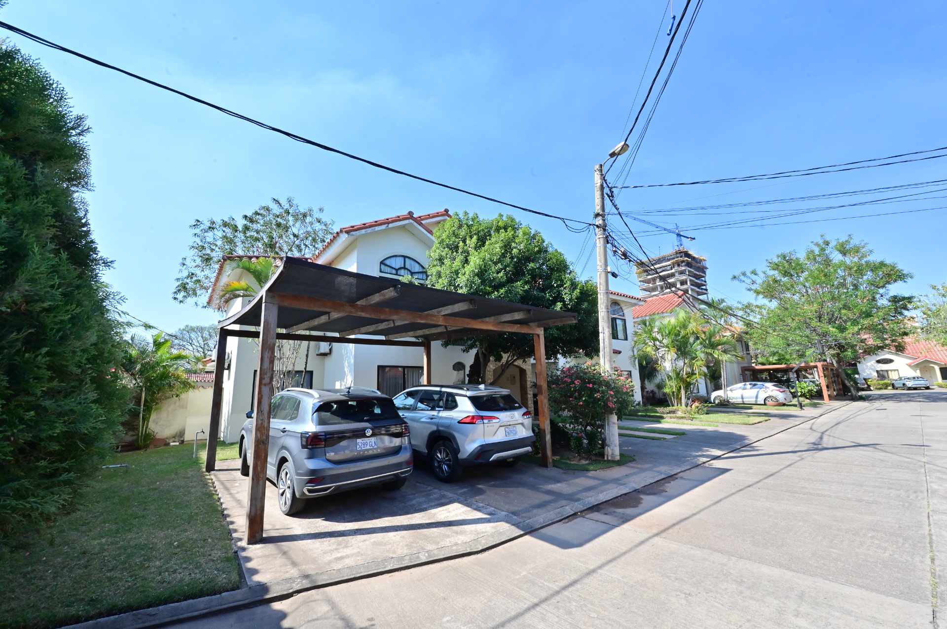 Casa en VentaCOND. HAMBURGO, RADIAL 19 ENTRE 5TO Y 6TO ANILLO Foto 5