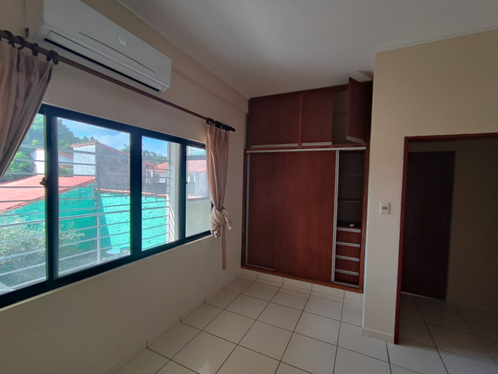 En Alquiler a Bs 4,000 Foto 13