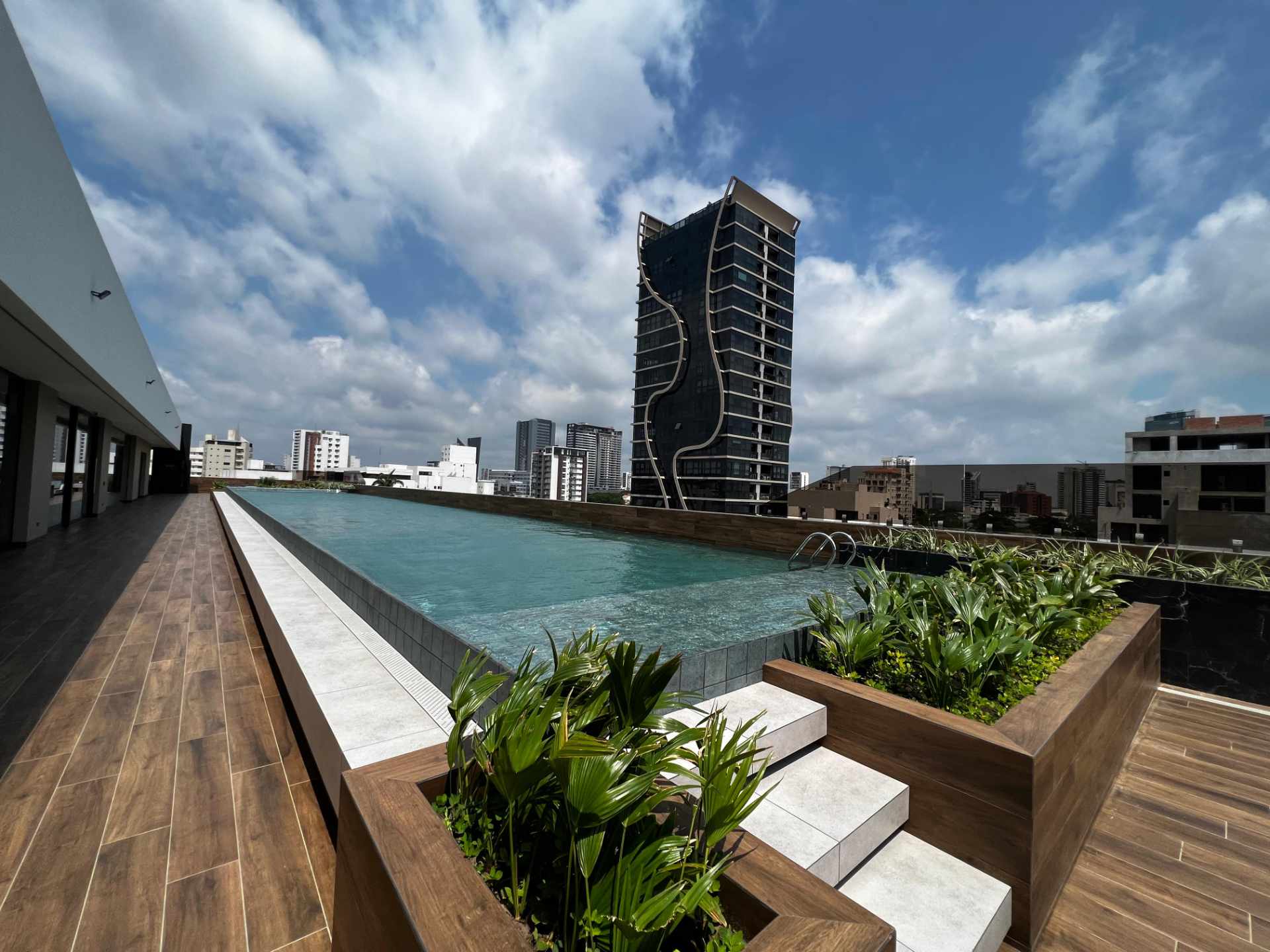 Departamento en AlquilerBARRIO EQUIPETROL CALLE 6 Foto 12