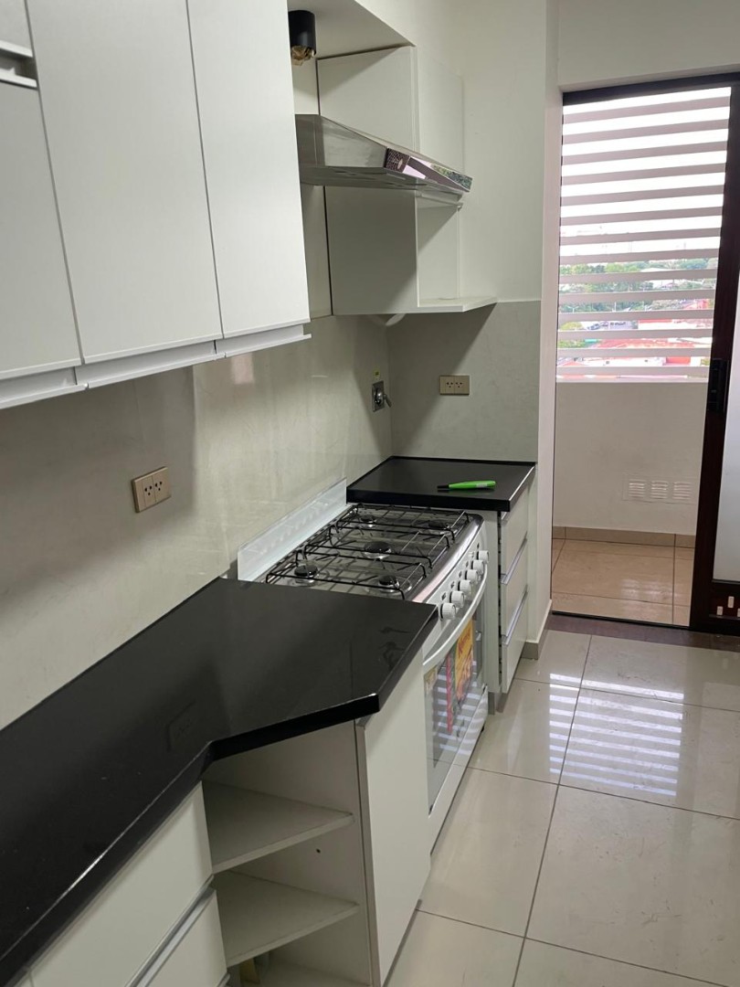 Departamento en AlquilerEquipetrol, zona Plaza Italia  3 dormitorios 2 baños  Foto 6
