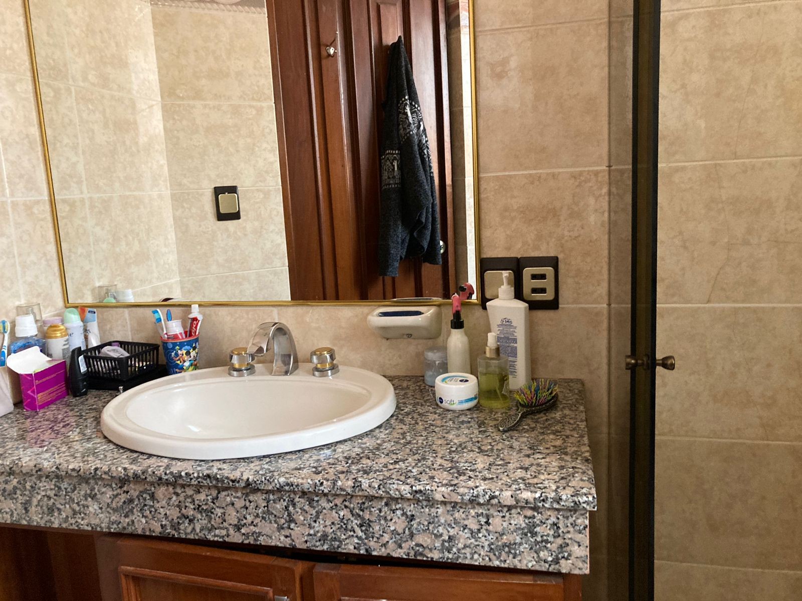 Departamento en VentaCalle 14 Calacoto 3 dormitorios 4 baños 2 parqueos Foto 18