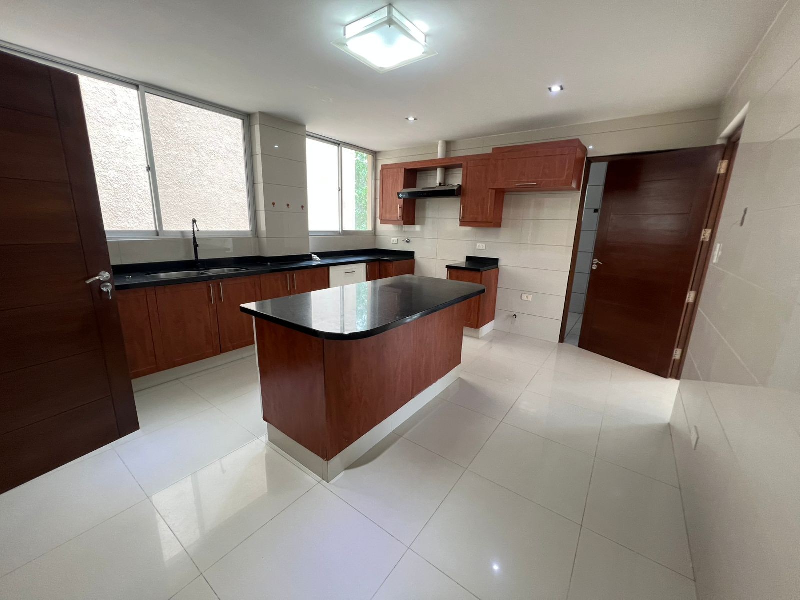 Departamento 4TO Y 5TO ANILLO AV ROCA Y CORONADO Foto 17