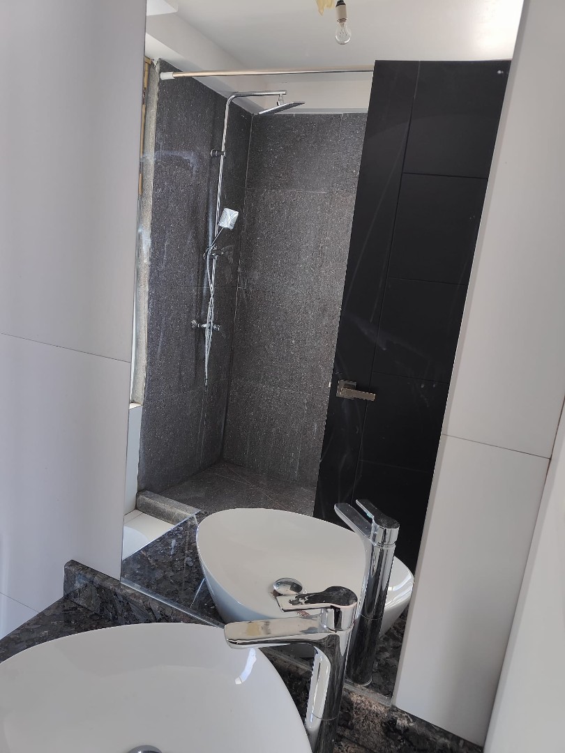 Departamento en Miraflores en La Paz 3 dormitorios 2 baños  Foto 3