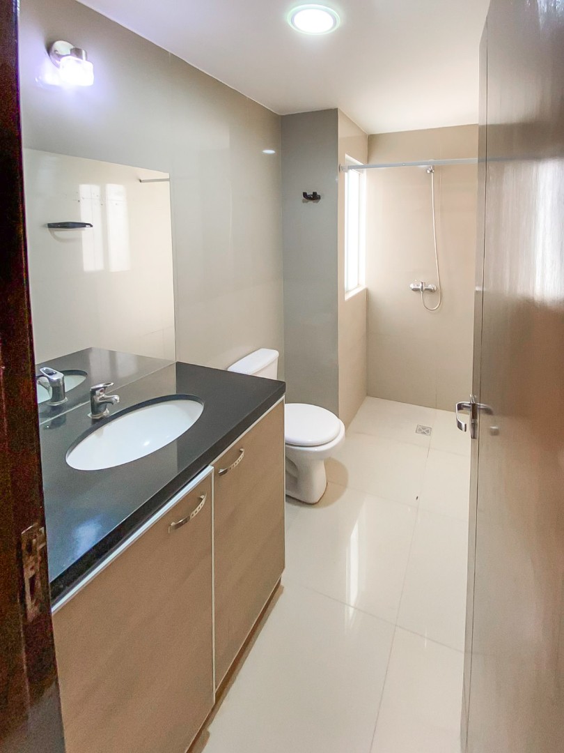 Casa en Venta<b>CASA EN VENTA EN EL URUBÓ - CONDOMINIO SANTA CRUZ DE LA COLINA</b> 4 dormitorios 4 baños 2 parqueos Foto 13