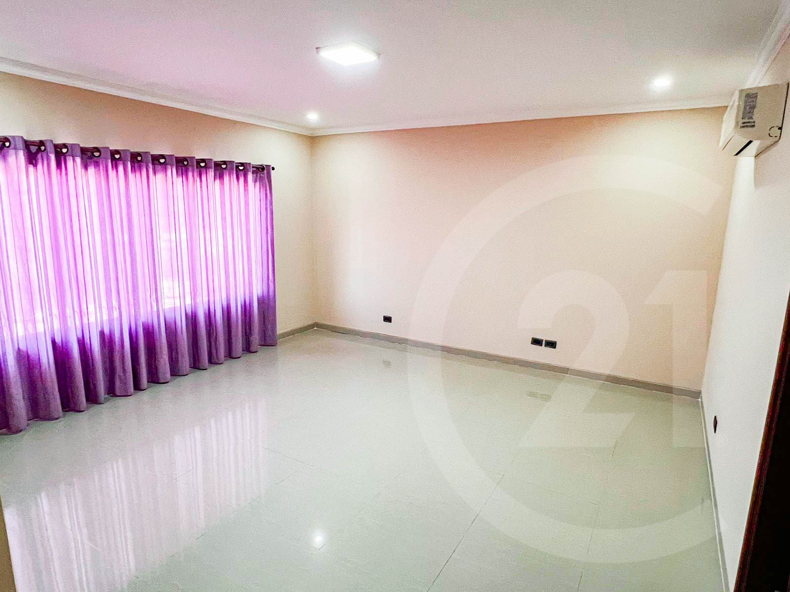 En Venta a $us 290,000 Foto 4