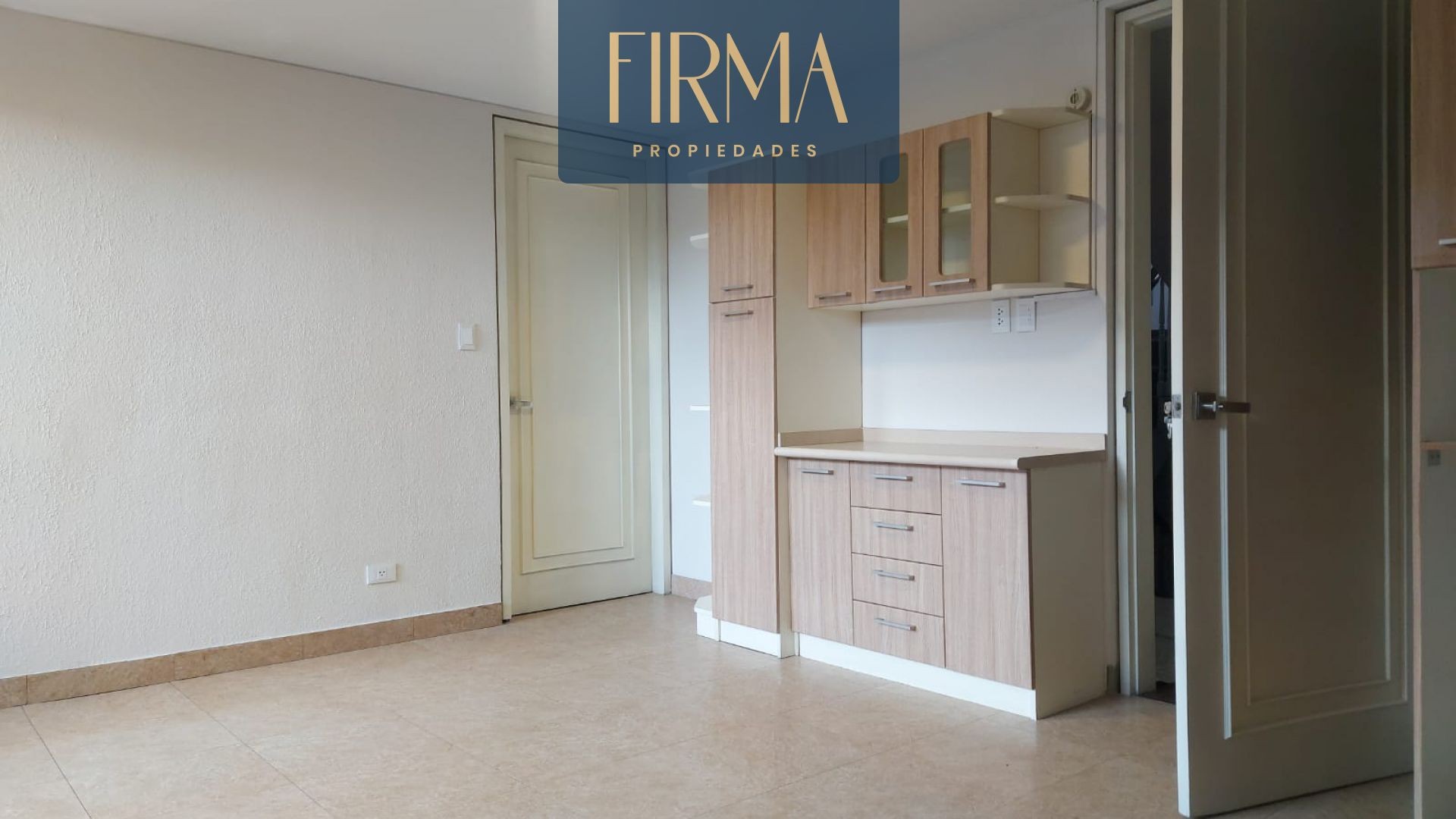 En Venta a $us 385,000 Foto 11