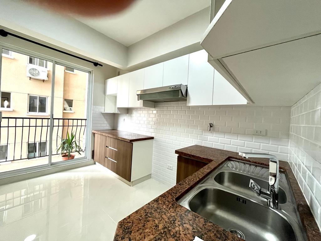 Departamento en VentaCONDOMINIO ARETE AV BENI ENTRE 1 er y 2 do ANILLO Foto 3