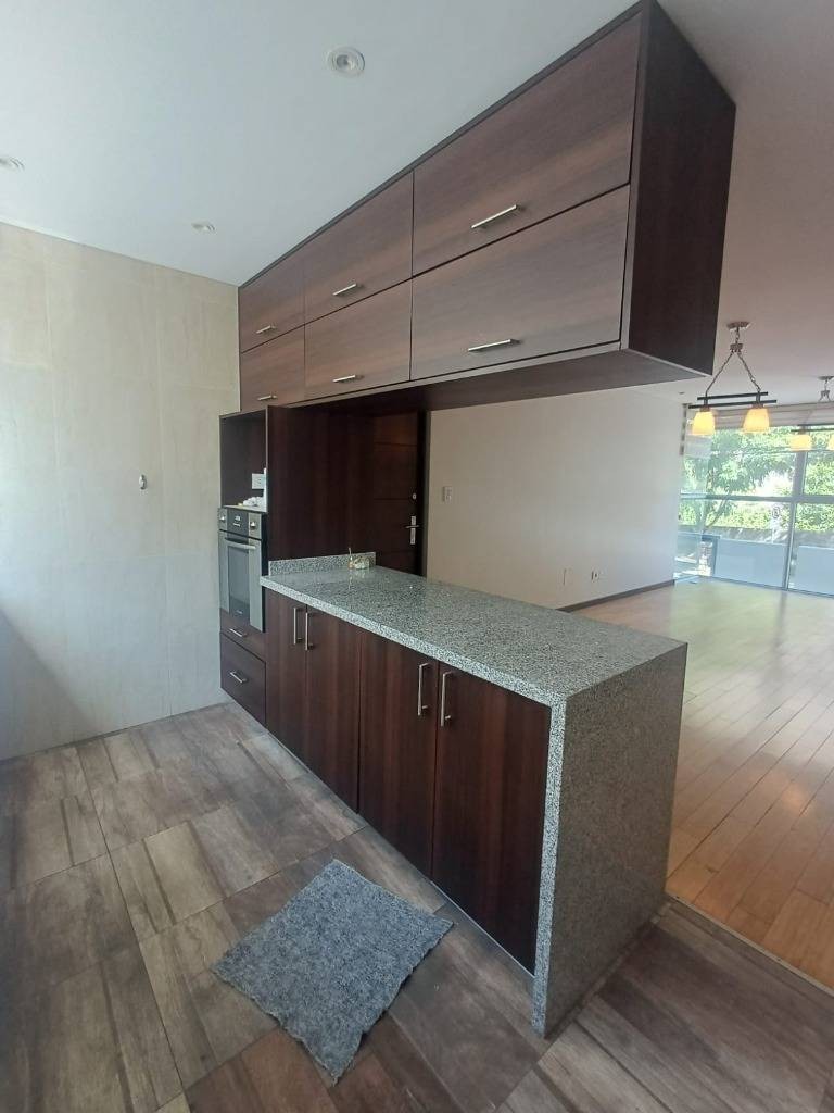 En Alquiler a Bs 4,700 Foto 4