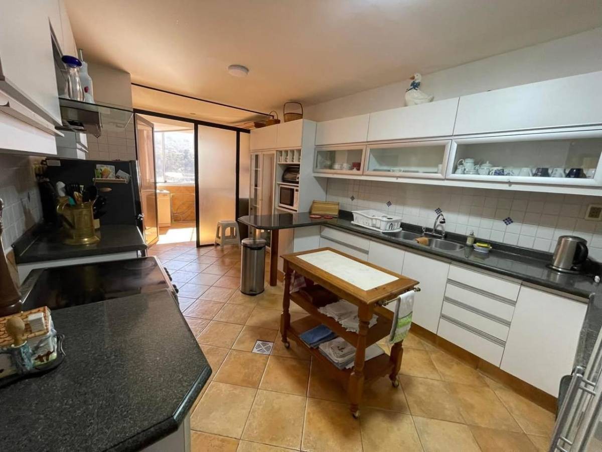 Departamento CALACOTO, ENTRE CALLES 8 Y 9 Foto 3