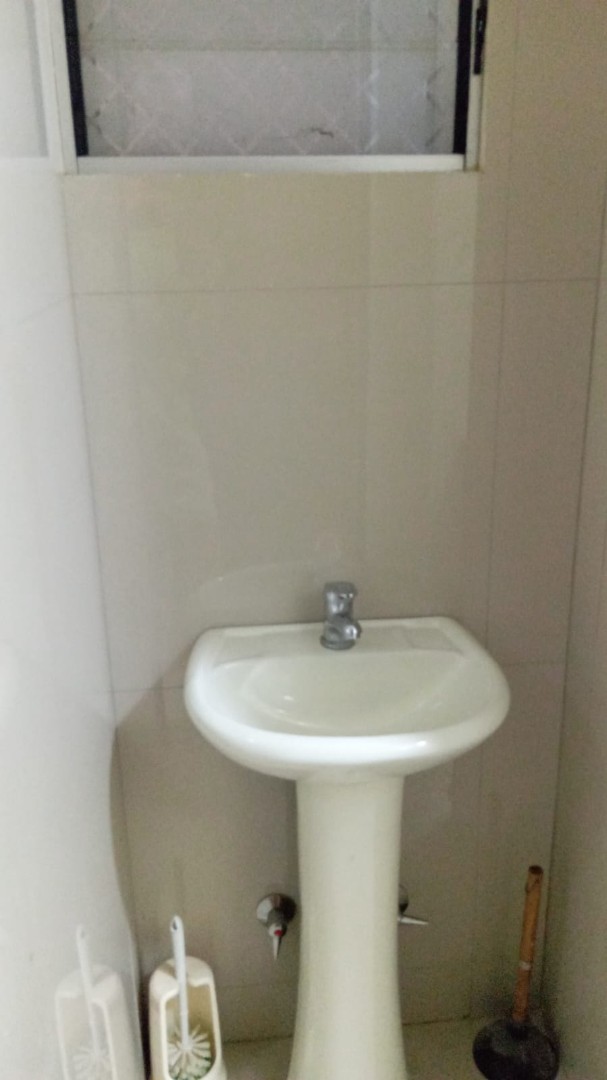 Departamento Zona Sur, cerca  de la Avenida  del Ejercito Foto 13