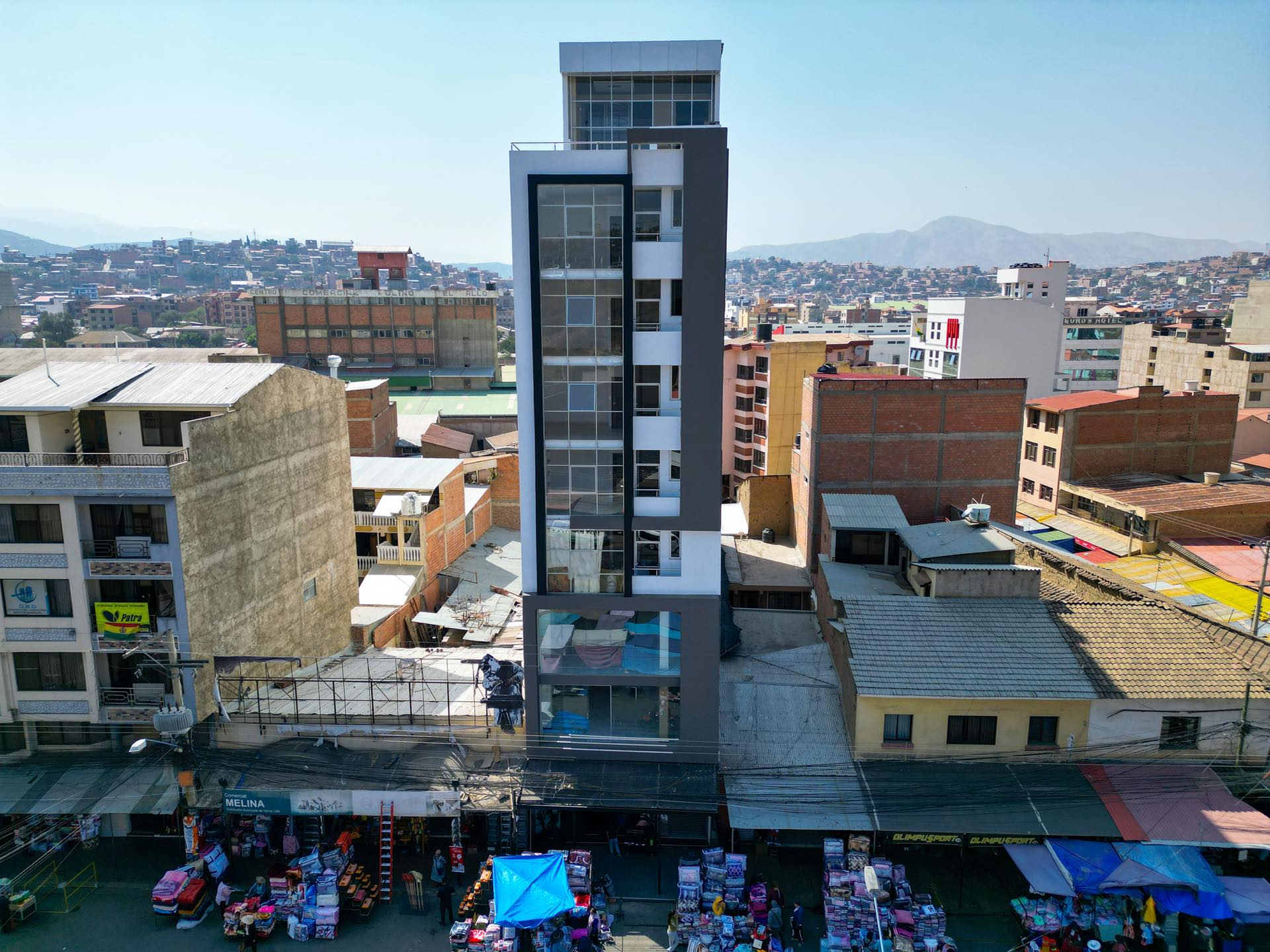 Local comercial en Sudoeste en Cochabamba  1 baños  Foto 1