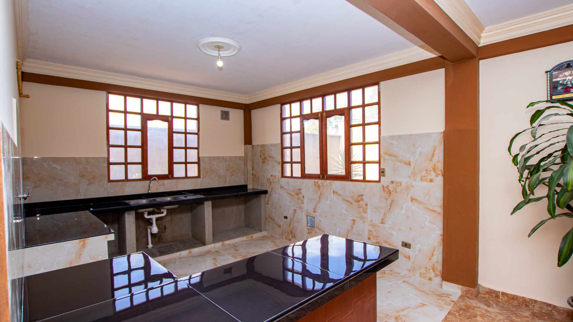 Casa Calle Innominada a pasos de la Av. Panamericana Foto 12