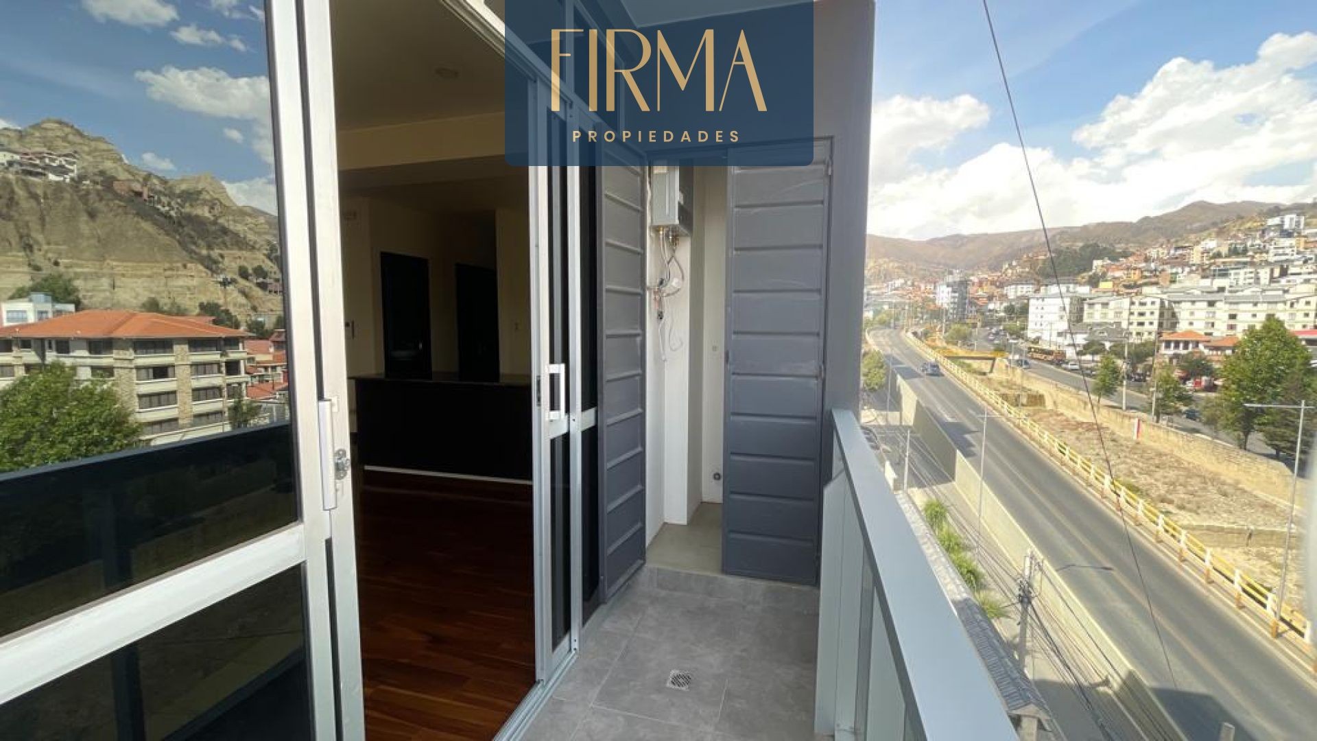 Departamento en AlquilerDEPARTAMENTO EN ALQUILER EN ACHUMANI 2 dormitorios 2 baños 1 parqueos Foto 3