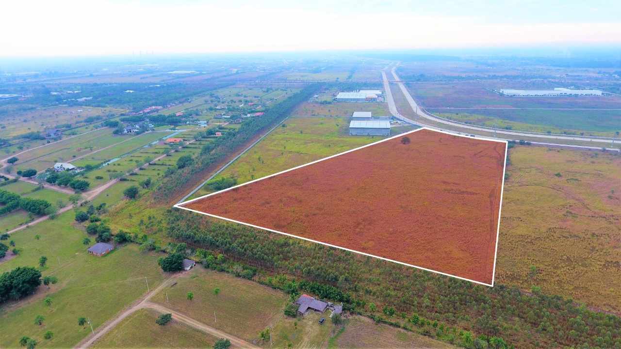 Terreno En Venta En El Parqu... UC976971