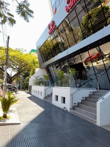 En Alquiler a $us 1,200 Foto 24