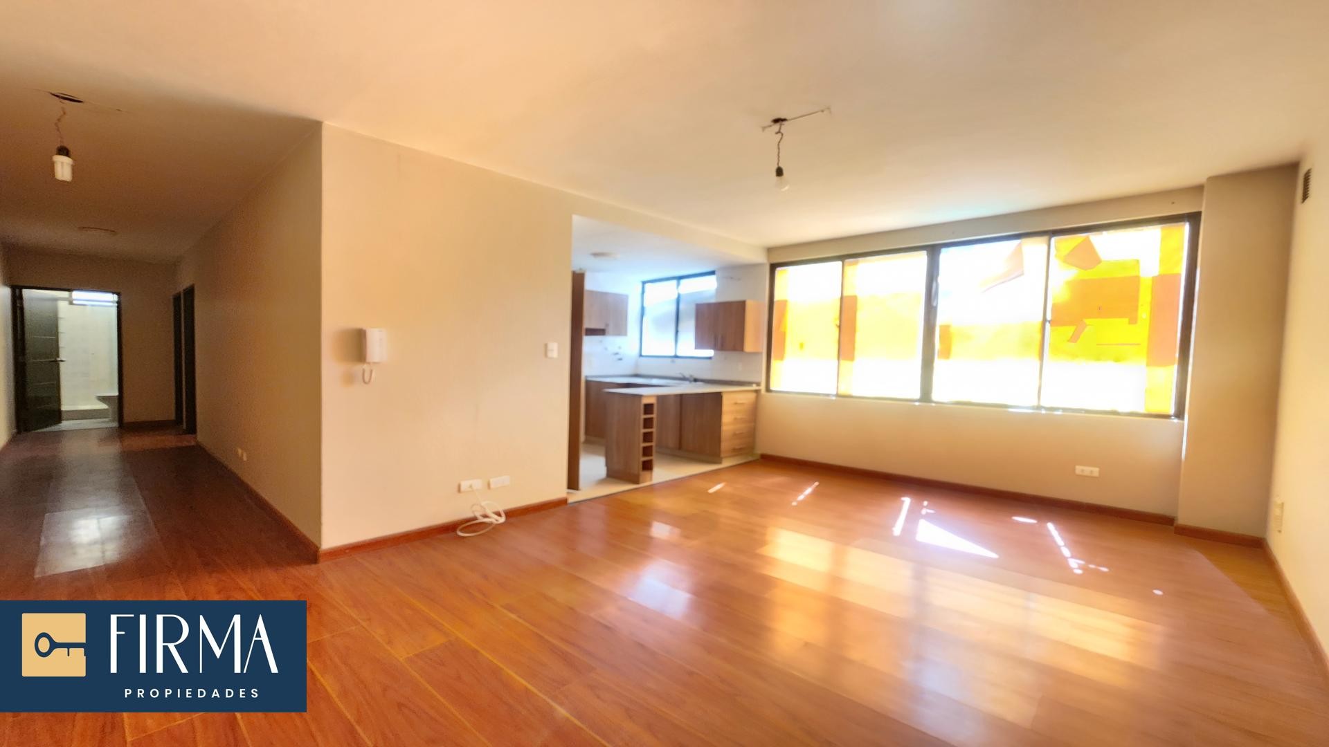 Departamento en VentaDEPARTAMENTO EN VENTA, ACHUMANI 2 dormitorios 1 baños 1 parqueos Foto 9