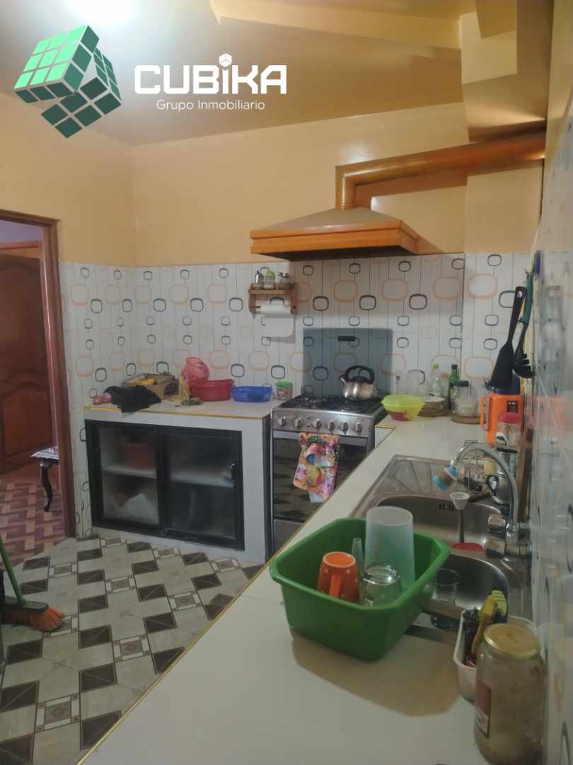 Casa El alto zona Mercedario sector 3 Foto 13