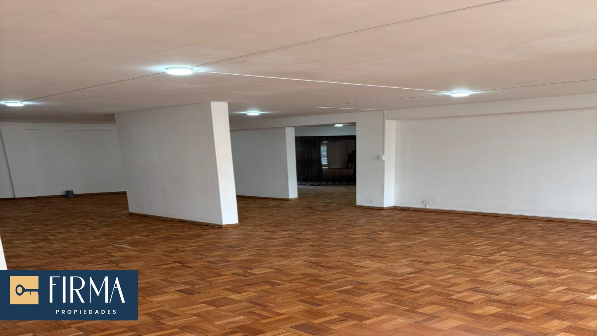 Local comercial LOCAL COMERCIAL, AV. 6 DE AGOSTO, SAN JORGE Foto 5