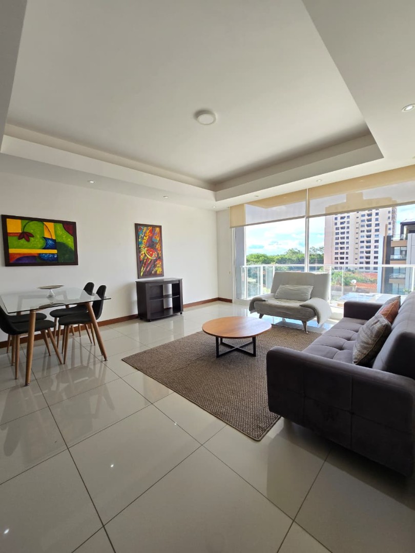 Departamento en AlquilerZONA EQUIPETROL SIRARI DEPARTAMENTO  Foto 4