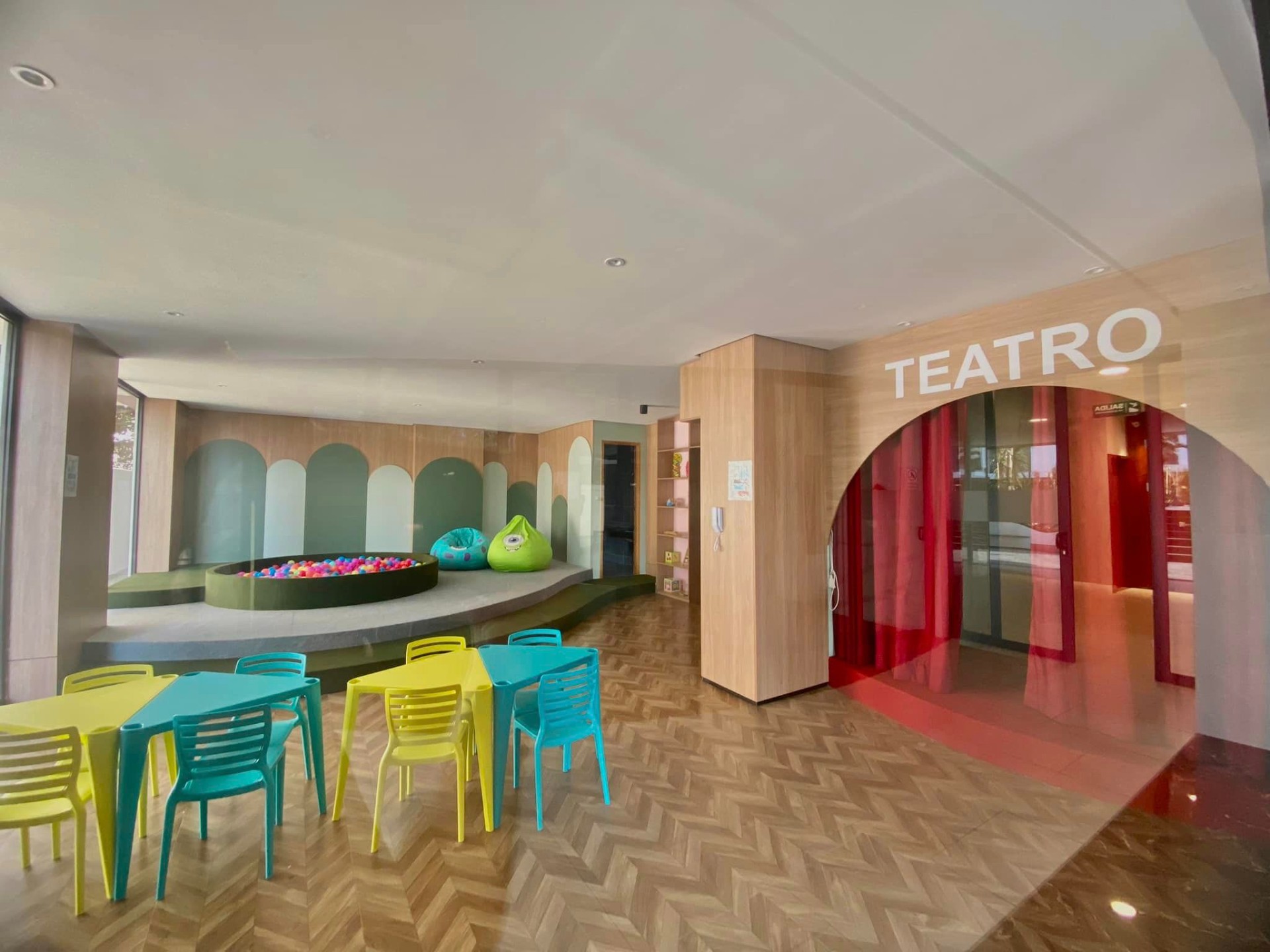 Departamento en Entre 2do y 3er anillo Norte en Santa Cruz de la Sierra 1 dormitorios 1 baños  Foto 7