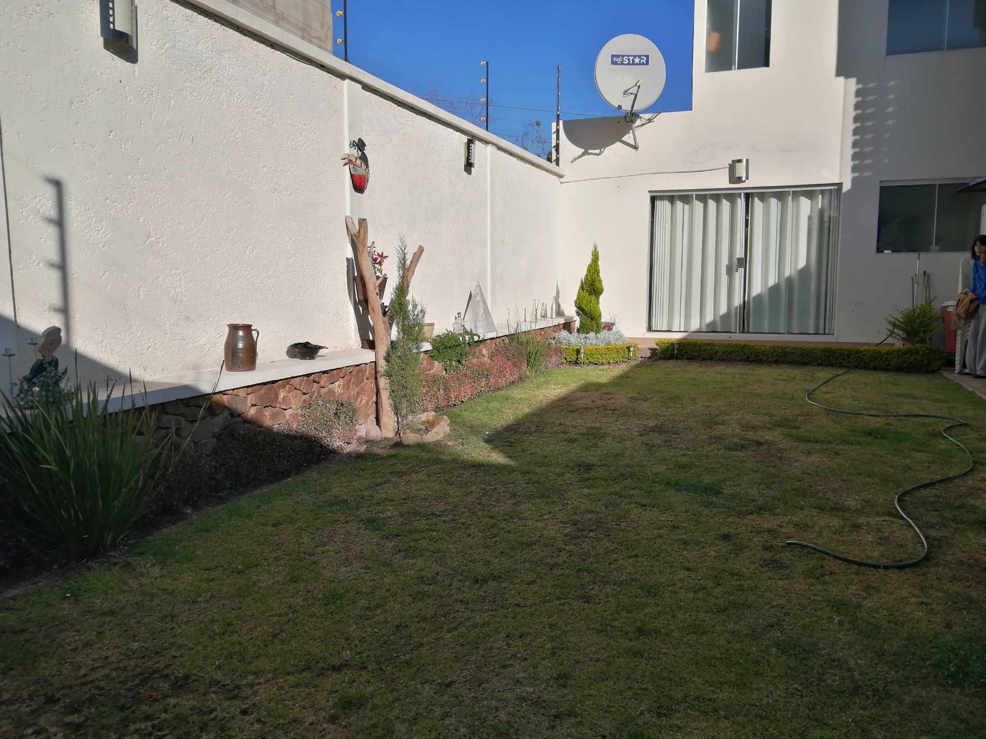 Casa en Aranjuez en Cochabamba 3 dormitorios 3 baños 2 parqueos Foto 3