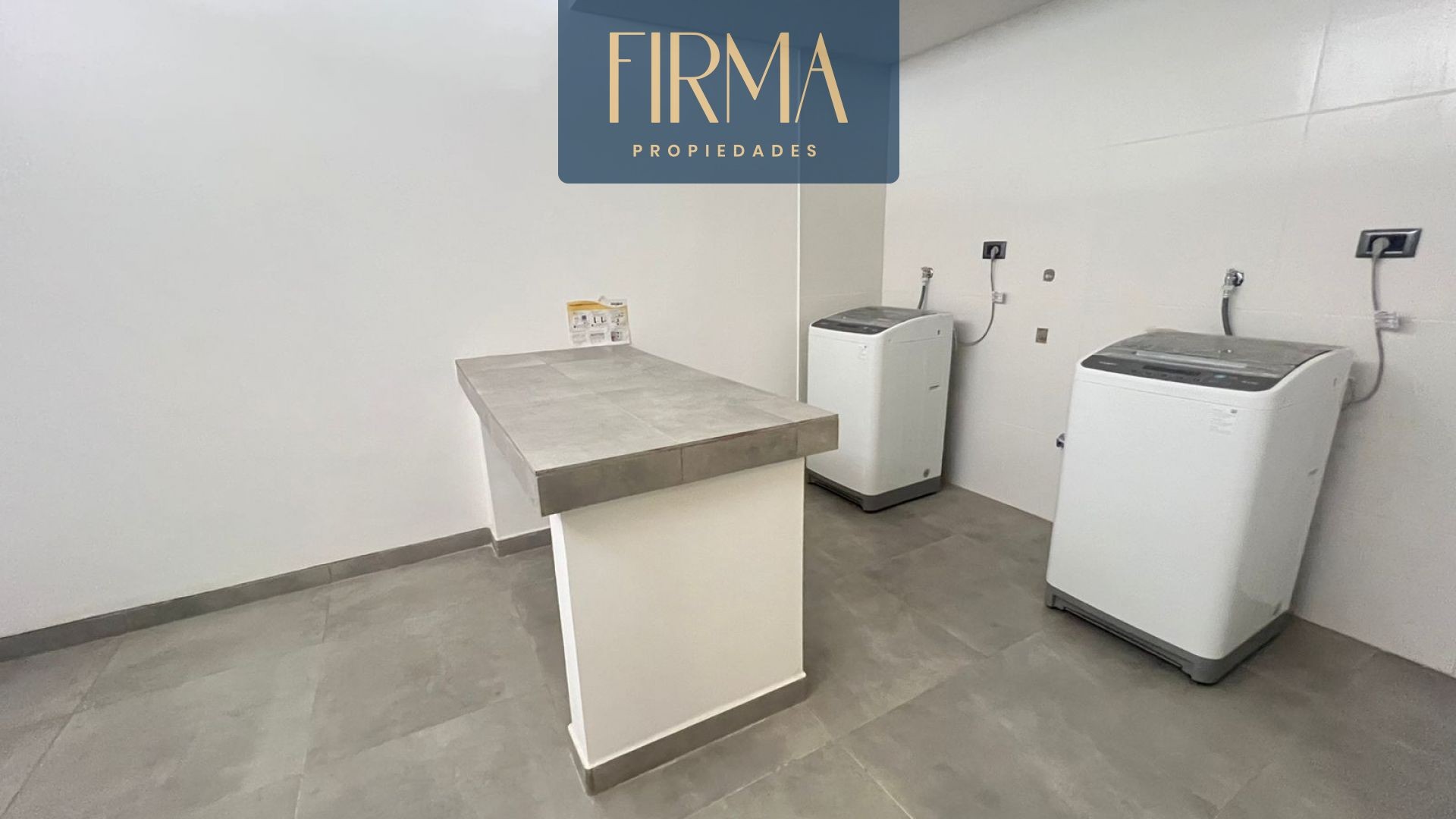 Departamento en San Miguel en La Paz 1 dormitorios 1 baños  Foto 2