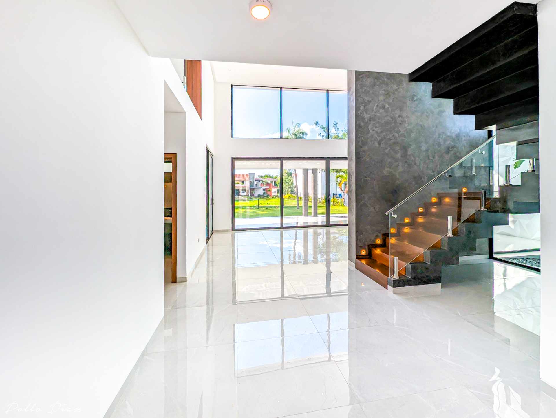 En Venta a $us 625,000 Foto 4