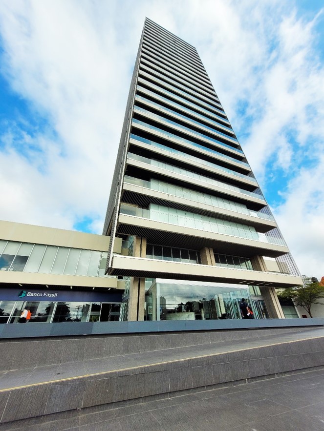 Oficina en Equipetrol en Santa Cruz de la Sierra 2 dormitorios 2 baños 1 parqueos Foto 15