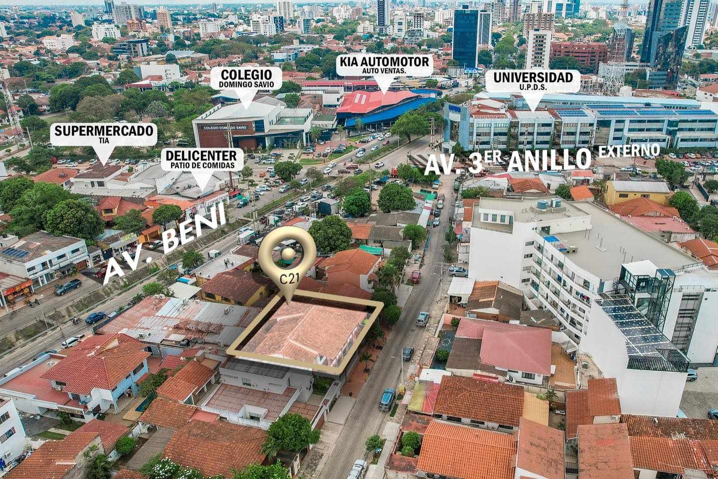 Casa en Entre 3er y 4to anillo Norte en Santa Cruz de la Sierra 6 dormitorios 6 baños 3 parqueos Foto 1