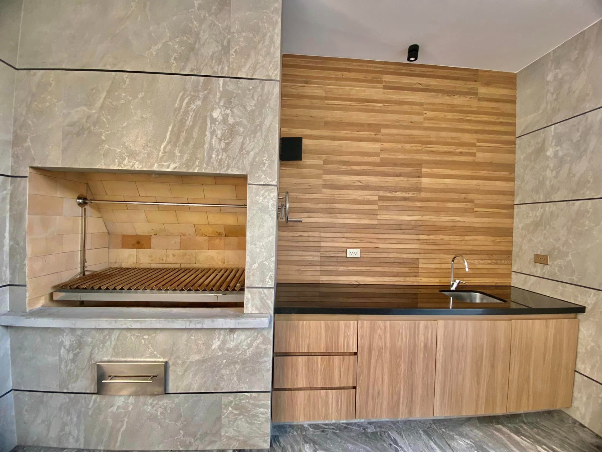 Departamento en Entre 2do y 3er anillo Norte en Santa Cruz de la Sierra 1 dormitorios 1 baños  Foto 8