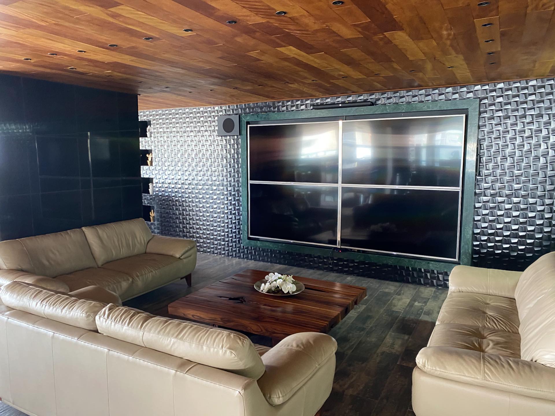 Departamento en VentaEdificio Madero Residence , Calle 6 Oeste esq. Enrique Finot  , Equipetrol  Foto 32