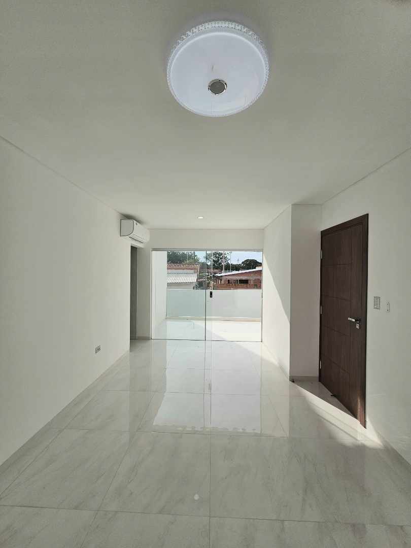 Casa en Urubó en Santa Cruz de la Sierra 3 dormitorios 4 baños 2 parqueos Foto 20
