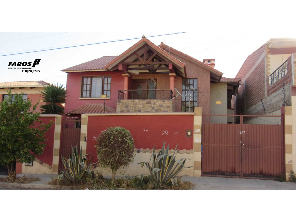 Casa en Jayhuayco en Cochabamba 4 dormitorios 3 baños 2 parqueos Foto 1