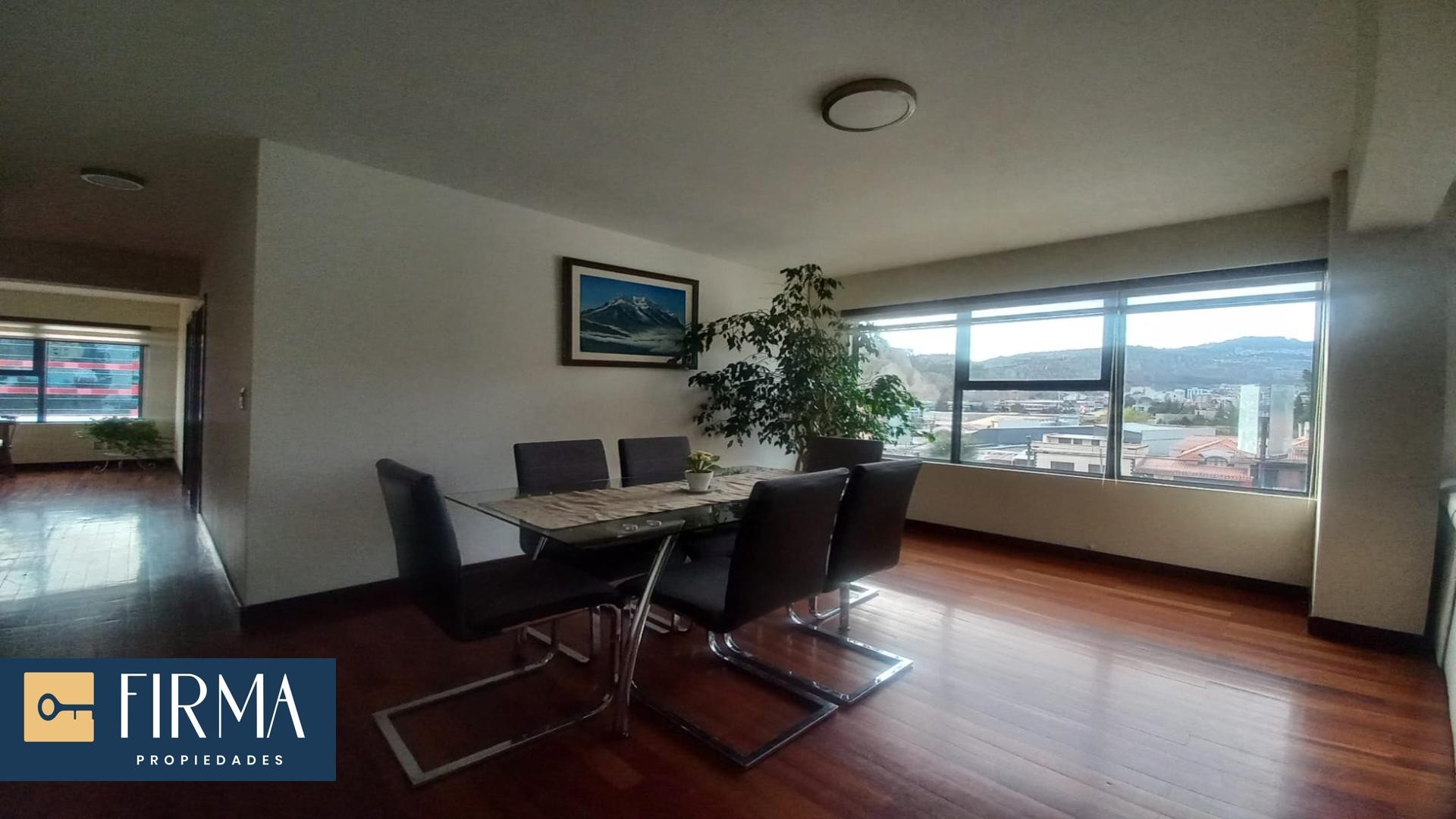 Departamento en Calacoto en La Paz 3 dormitorios 3 baños 1 parqueos Foto 14