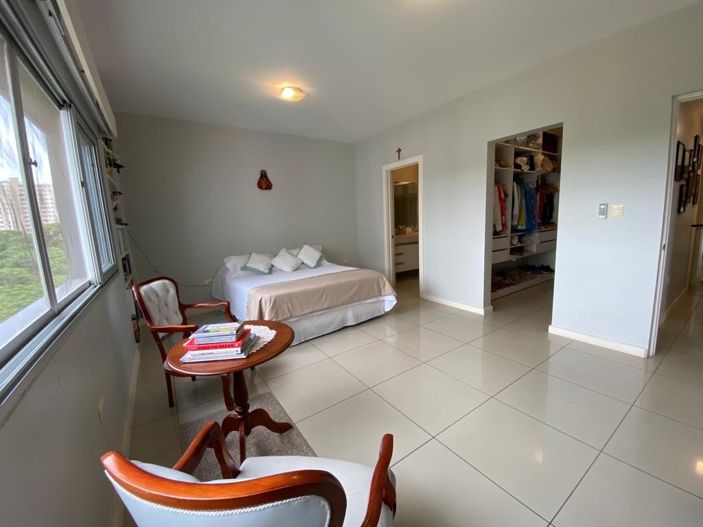 Departamento en Entre 4to y 5to anillo Oeste en Santa Cruz de la Sierra 3 dormitorios 3 baños 1 parqueos Foto 5