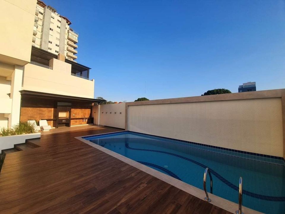 Departamento en Entre 1er y 2do anillo Norte en Santa Cruz de la Sierra 1 dormitorios 1 baños 1 parqueos Foto 4