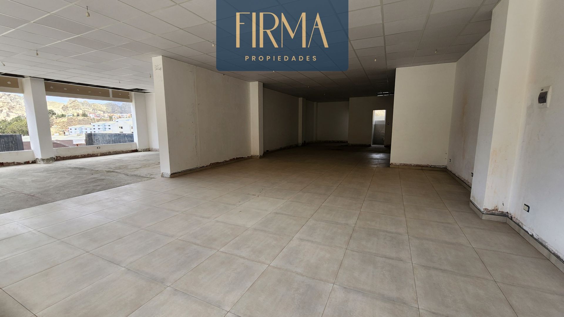 Local comercial en VentaLOCAL COMERCIAL EN VENTA A ESTRENAR, ACHUMANI  2 baños  Foto 9