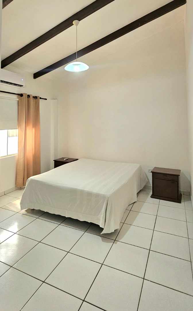 Casa en AlquilerAv. Roca Coronado 2do y 3er ANILLO  3 dormitorios 3 baños 1 parqueos Foto 22