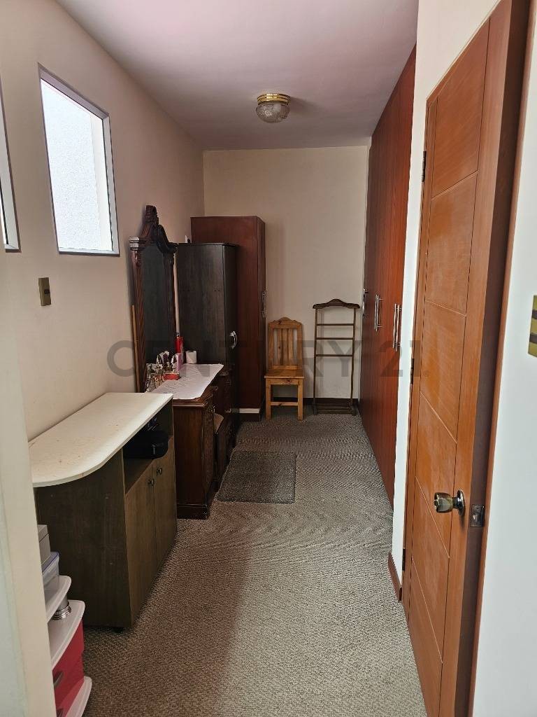 Casa en VentaALTO CALACOTO LOS ROSALES 4 dormitorios 4 baños 2 parqueos Foto 23