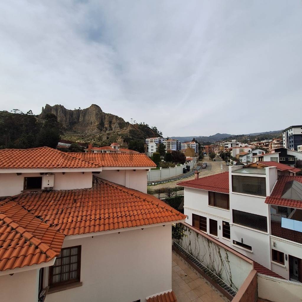 Departamento en AlquilerACHUMANI 3 dormitorios 4 baños 1 parqueos Foto 14
