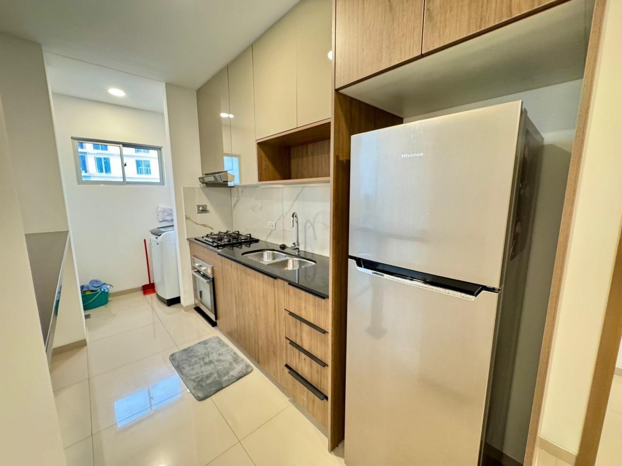 Departamento en Entre 2do y 3er anillo Oeste en Santa Cruz de la Sierra 2 dormitorios 2 baños  Foto 15