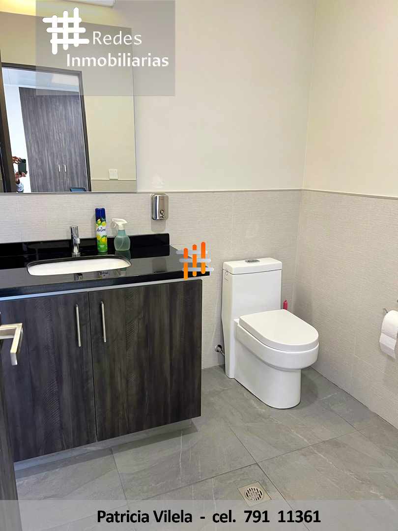 Oficina en VentaHERMOSA OFICINA EN VENTA EN CALACOTO Foto 9