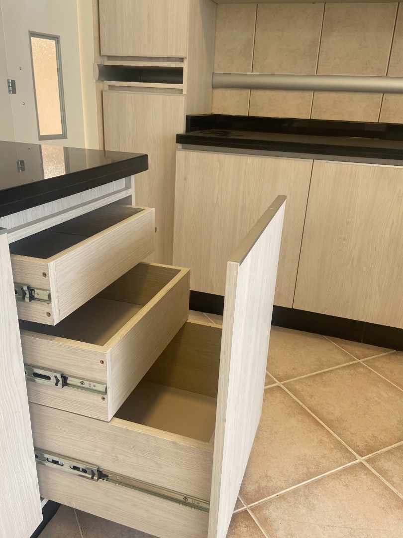 Departamento Av las Violetas #22 Altura calle 31 Foto 17