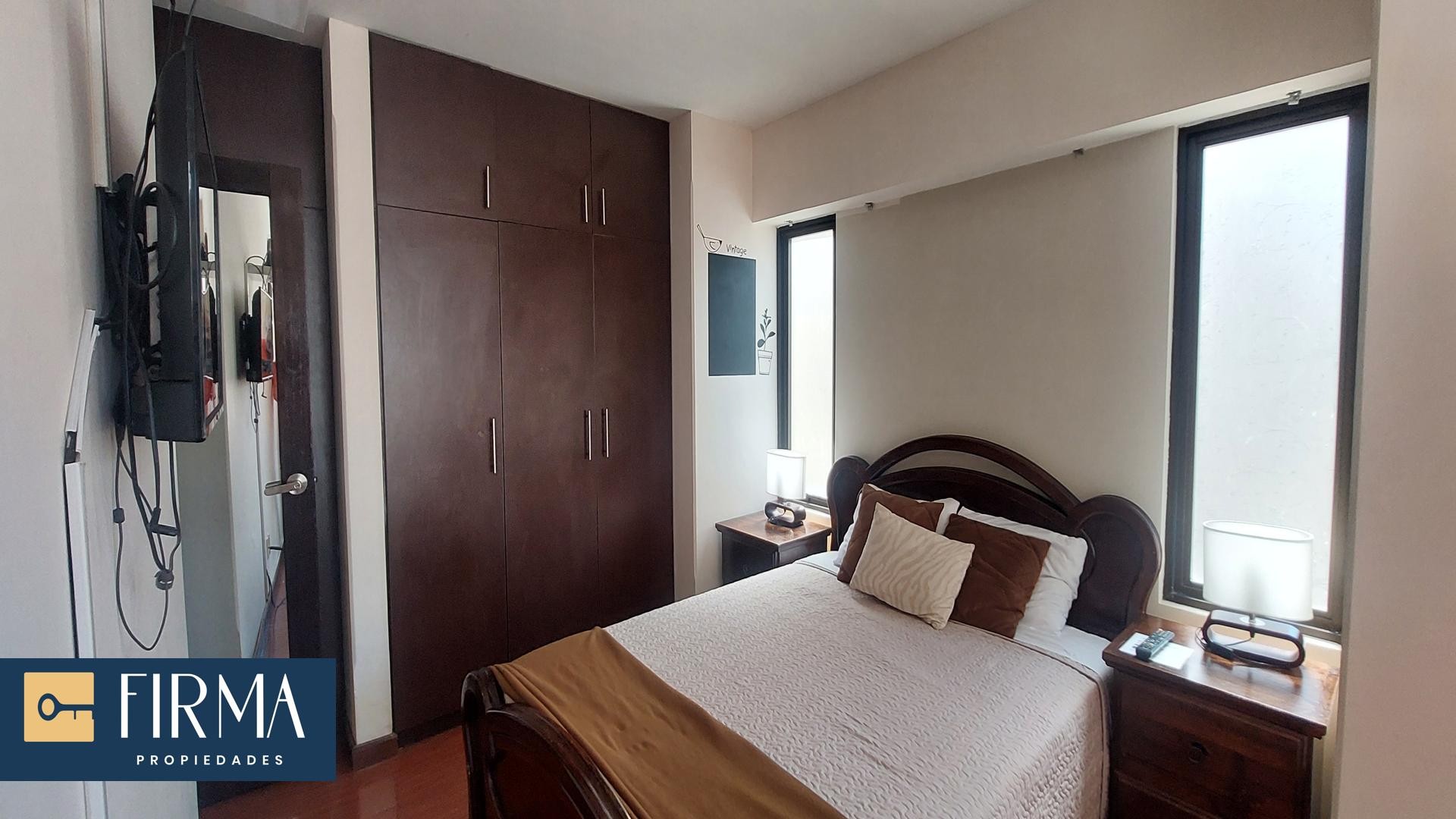 Departamento en Calacoto en La Paz 1 dormitorios 1 baños  Foto 4